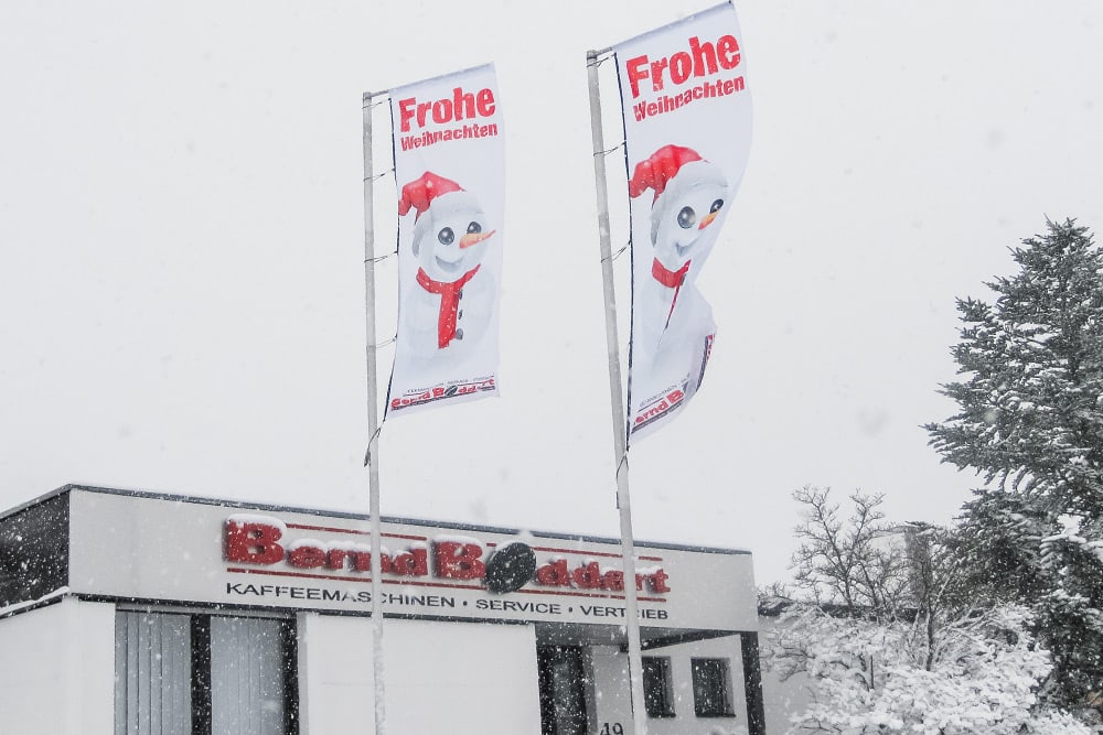 Weihnachtsfahnen für die Firma Bernd Boddart aus Mönchengladbach.