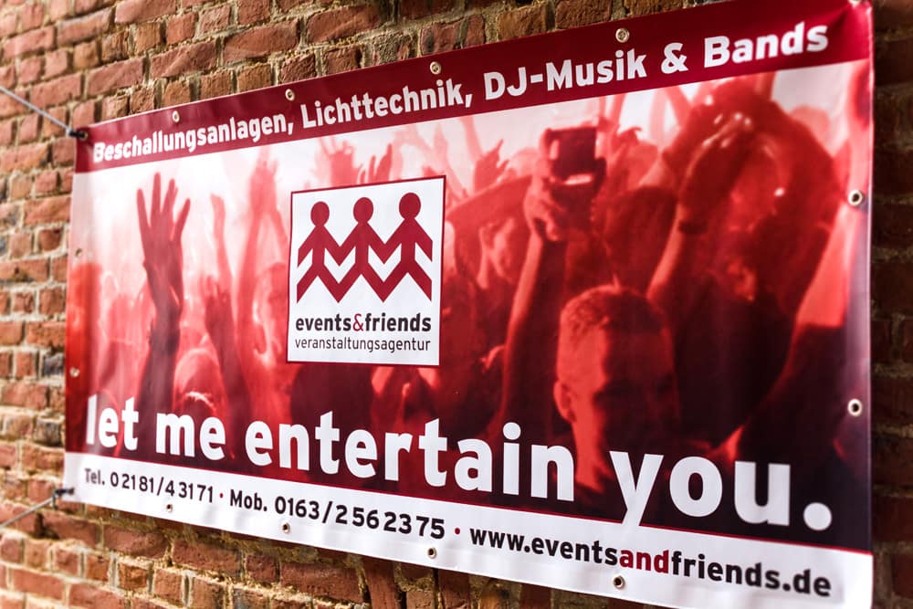 Veranstaltungsbanner für die Firma events&friends Veranstaltungsagentur in Grevenbroich.