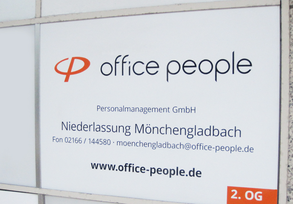 Firmenschild für die Firma office people in Mönchengladbach.