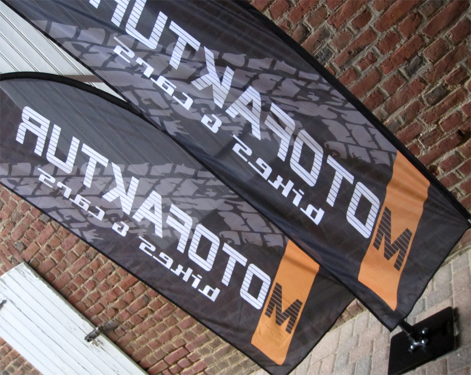 Beachflags für die Firma Motofaktur in Grevenbroich Hemmerden