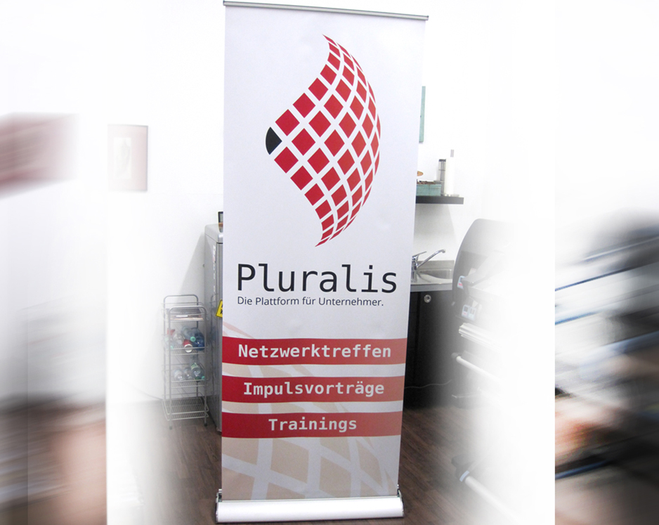 Pluralis Roll Up in Viersen